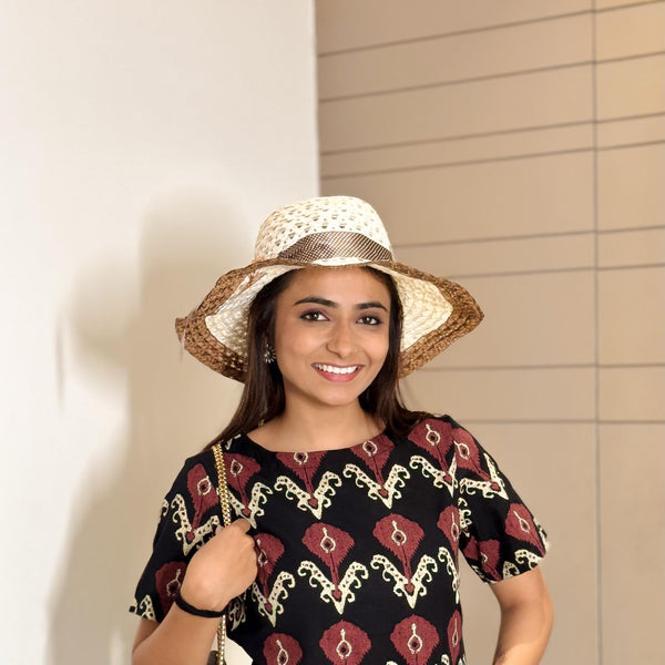 Fit & Flare Style One Piece Fit & Flare Style One Piece