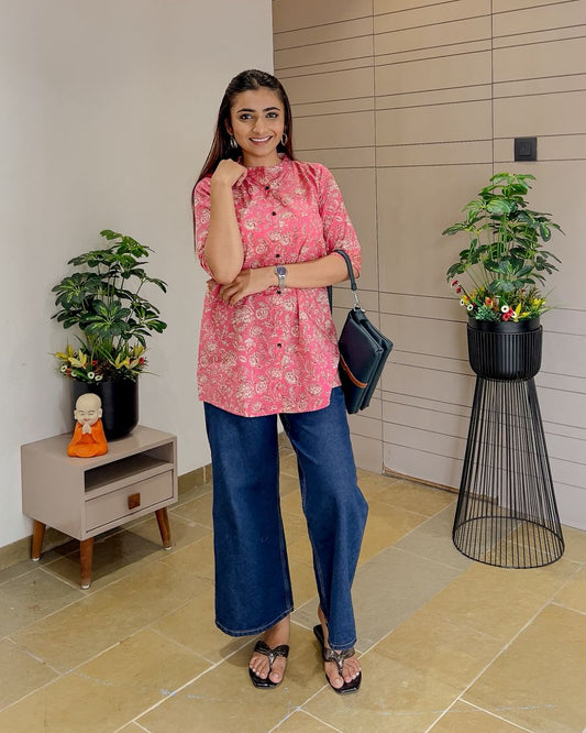 Harf Sleeves & Stand Collar