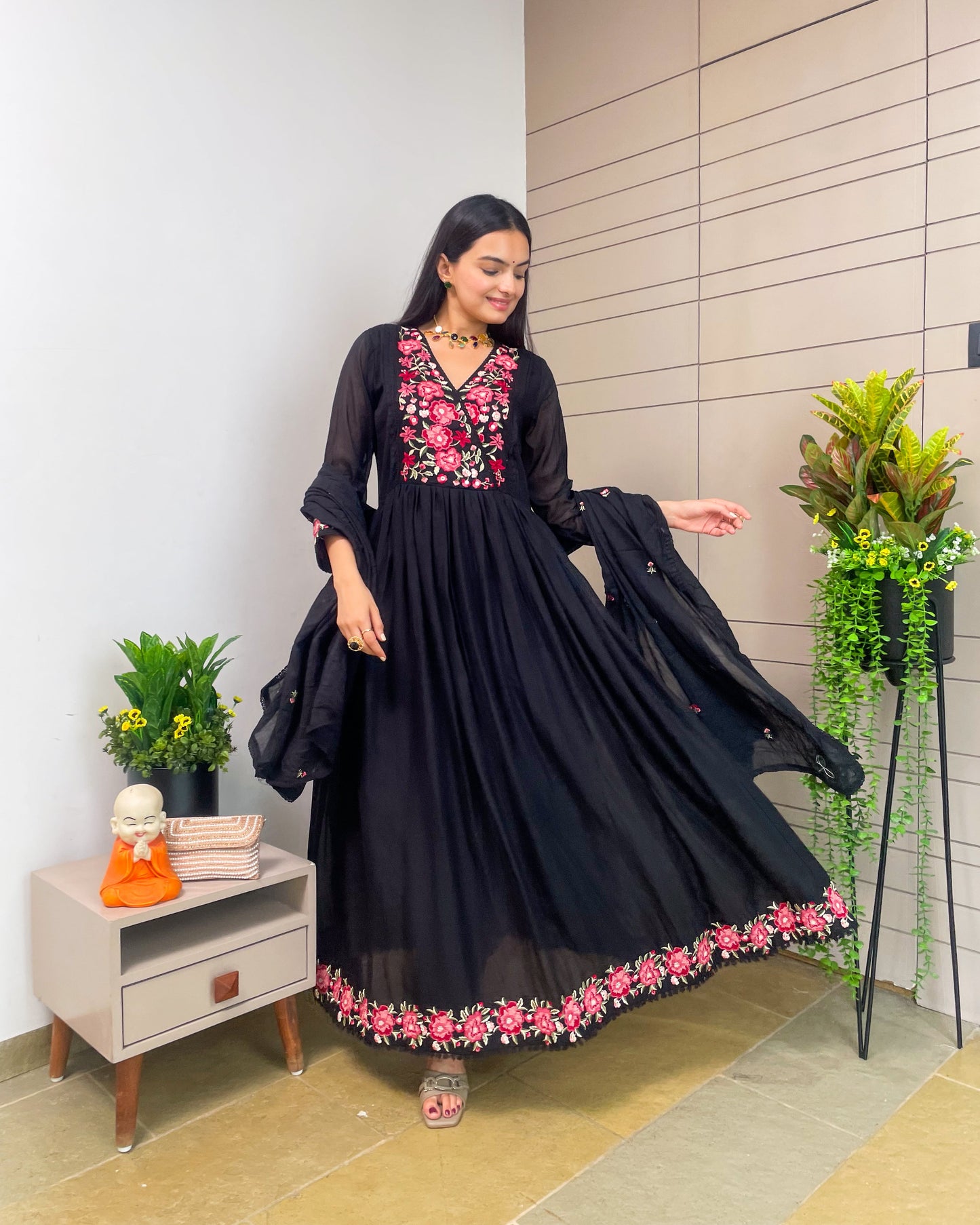 Black mal Cotton Round Kurta Pant Set With Dupatta