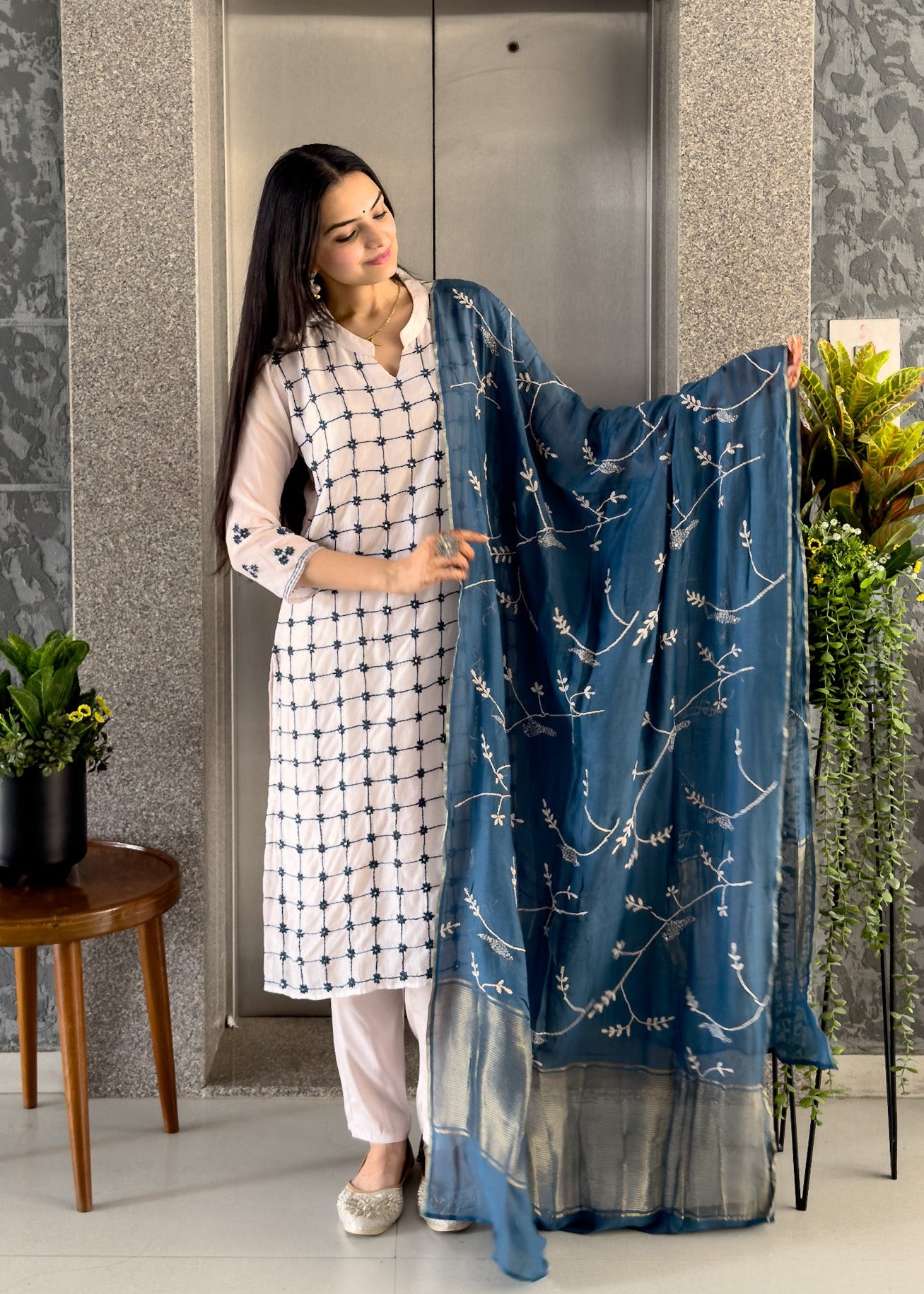 White Mal Chanderi Straight Kurta Pant Set with Dupatta