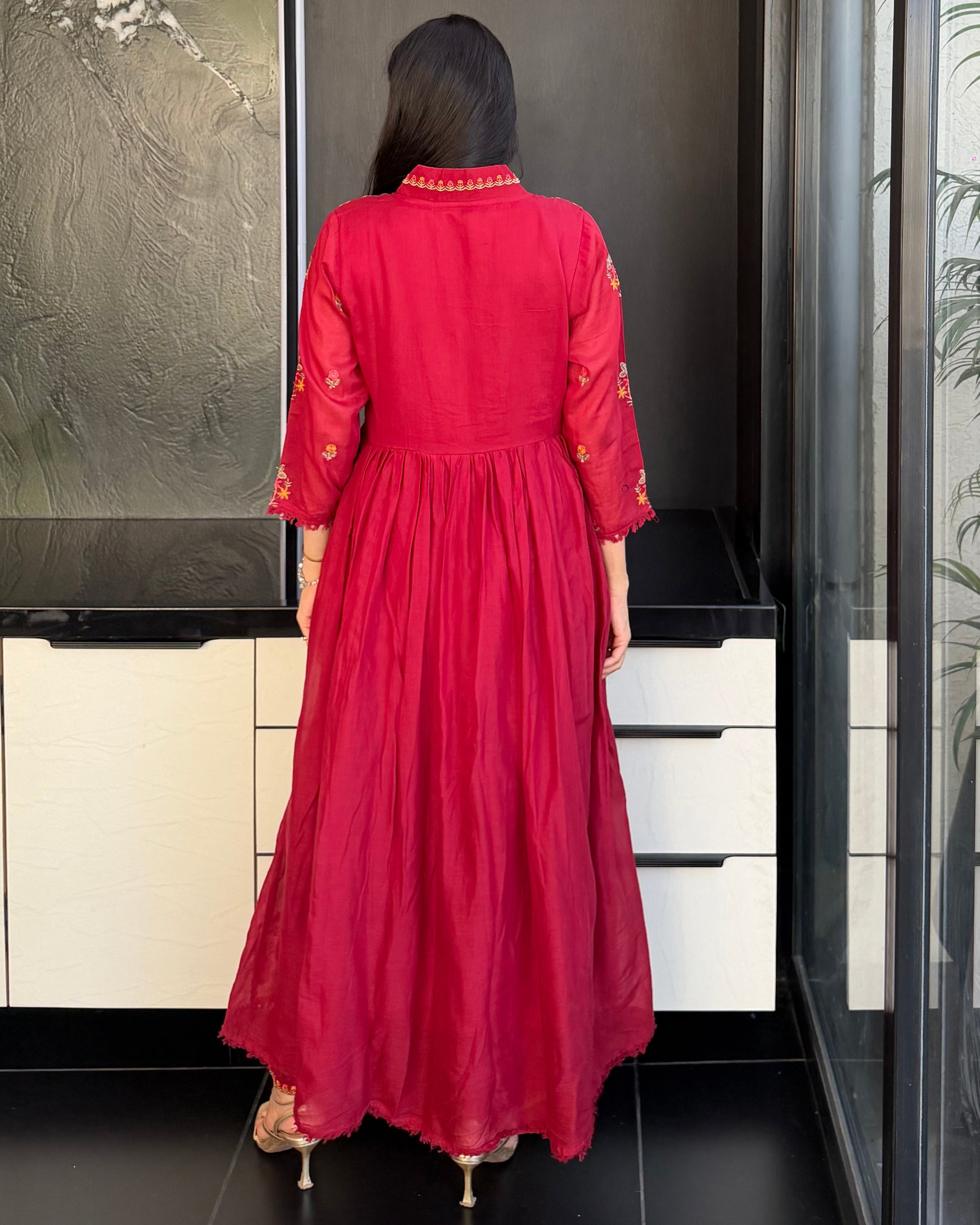 Maroon Round Kurta Pant Set With Dupatta For Women