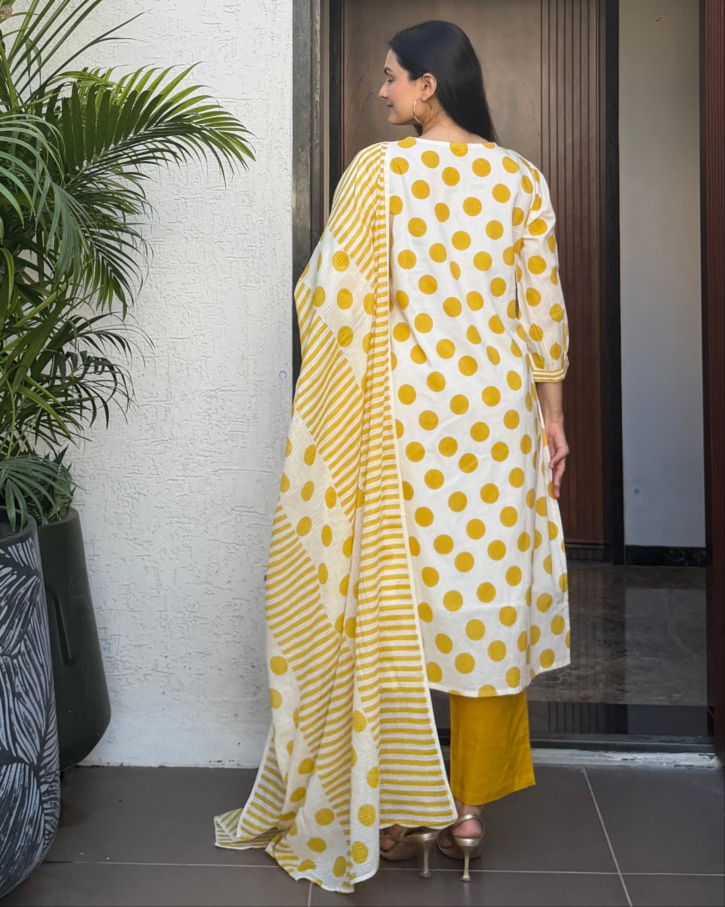White Yellow Straight Kurta Pant Set With Dupatta