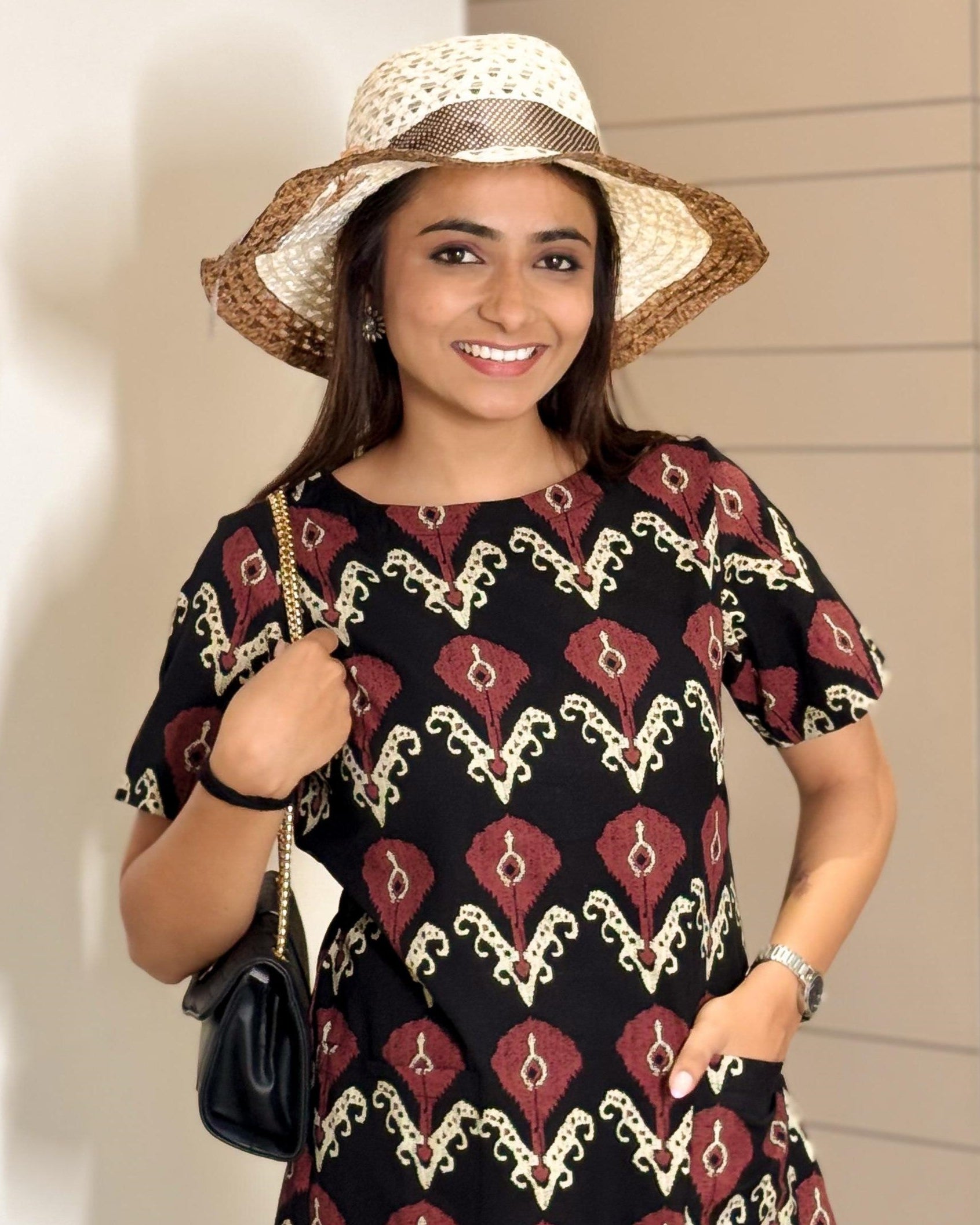 Printed Dress With Pockets