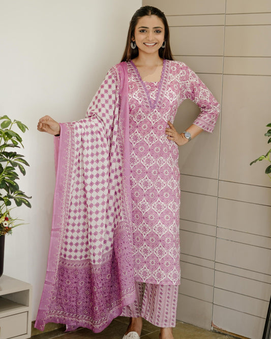 Pink Kurti Pant & Dupatta 