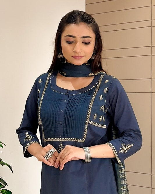 Blue Solid With Quarter Sleeve Kurti 