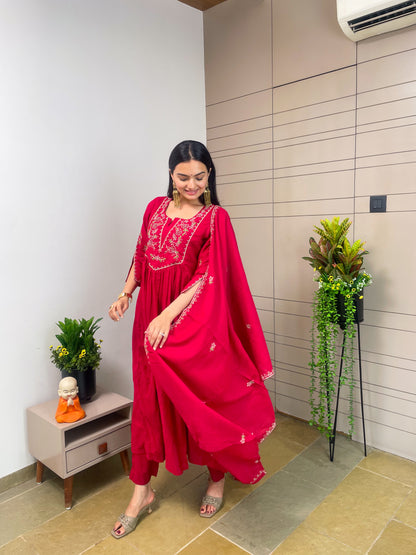 Rani Pure Mal Chanderi Round Kurta Pant Set With Dupatta