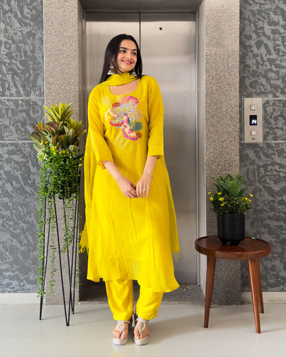 img::yellow_1