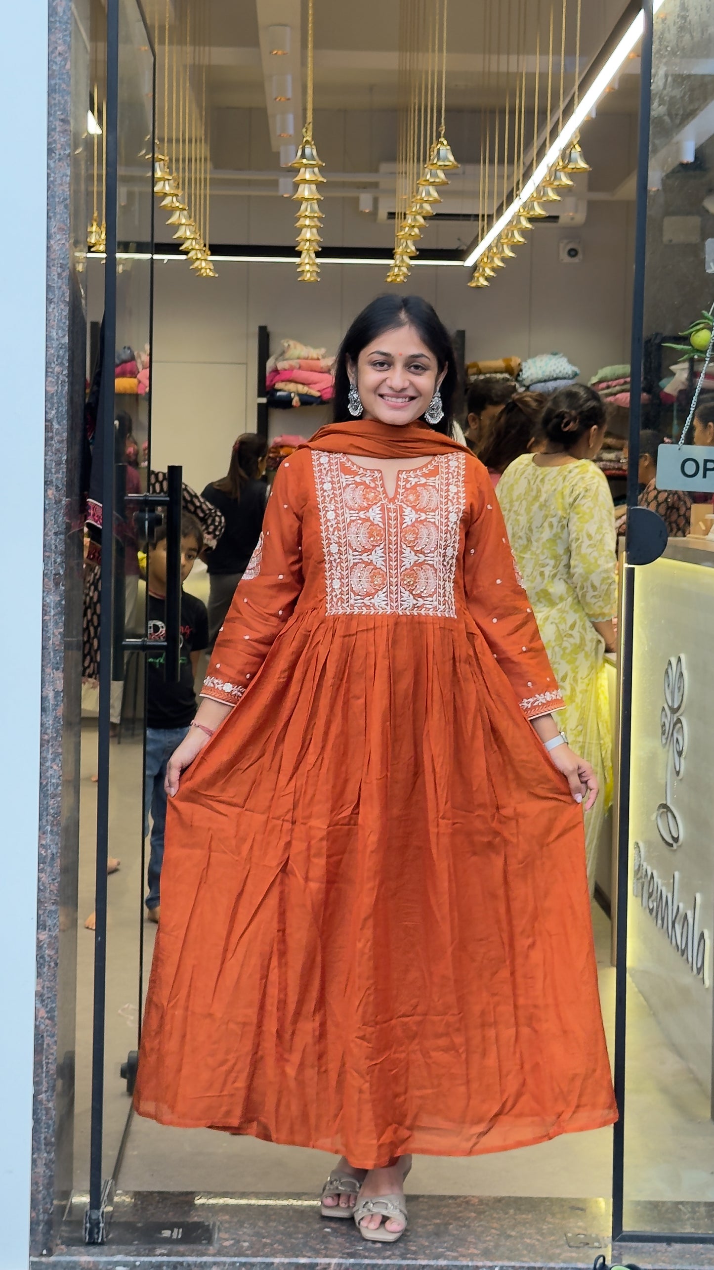 Mal Chanderi A-Line Round Kurta Pant Set With Dupatta