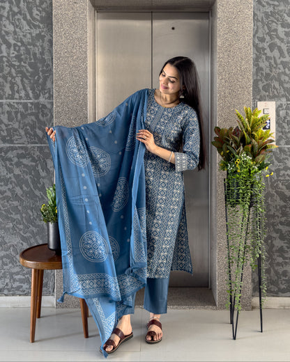 Blue Cotton Bandhani Kurta Pant Set with Dupatta