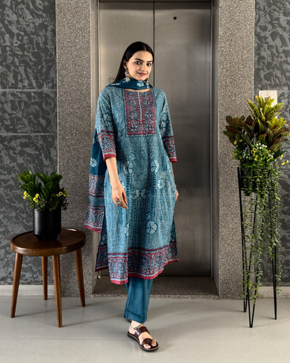 Blue Straight Kurta Pant Set with Dupatta