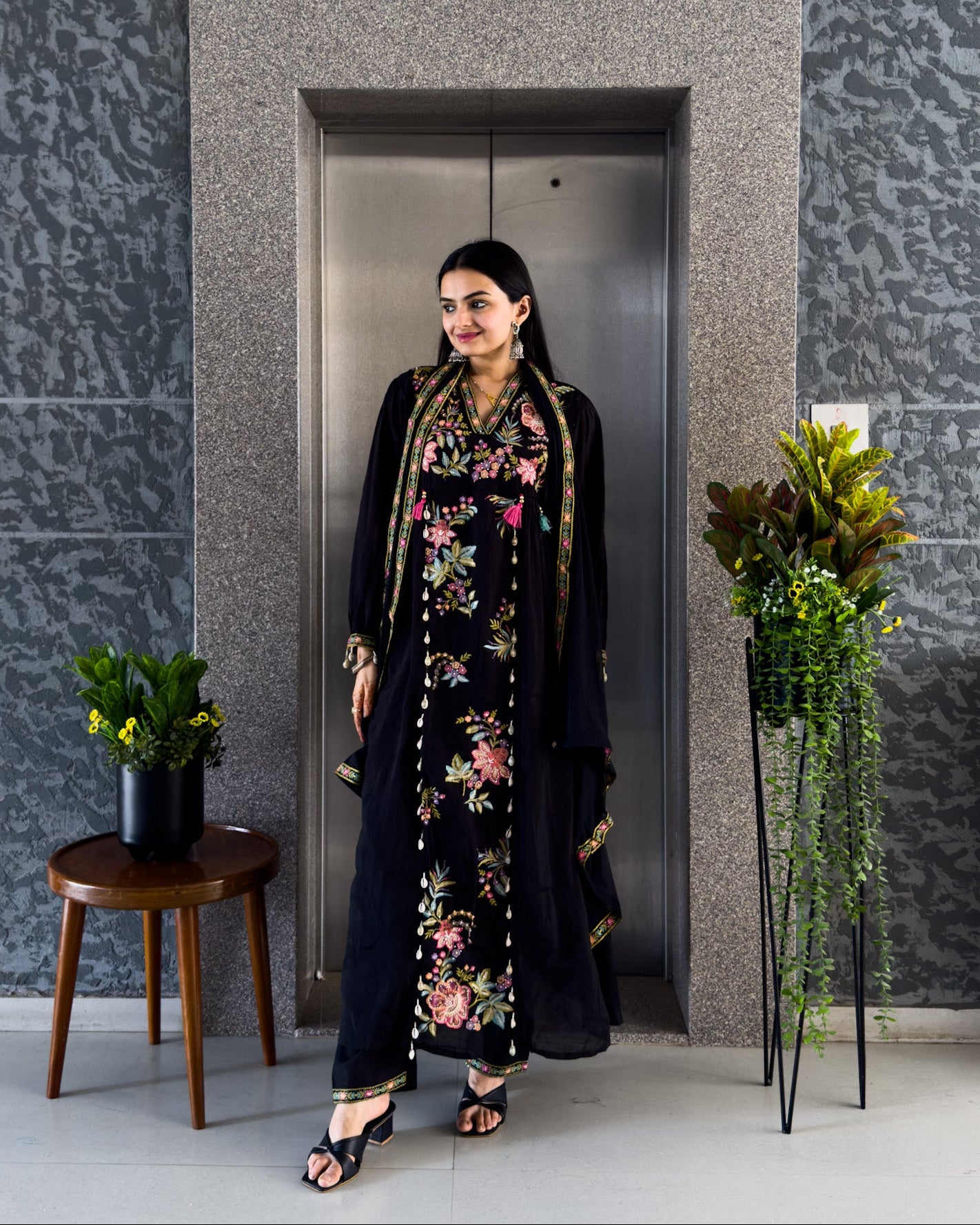Black Maslin Round Kurta Pant Set with Dupatta
