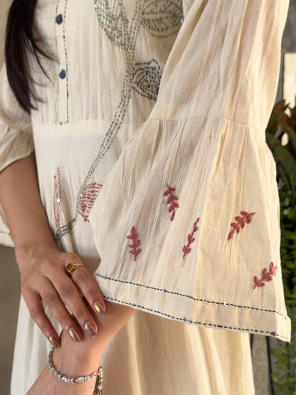 Off White Gown For Girls