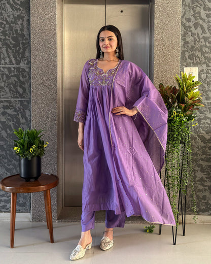 Lavender A-Line Kurta Pant Set With Dupatta
