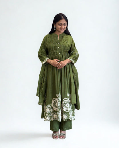 Mahendi Round Kurta Pant Set with Dupatta