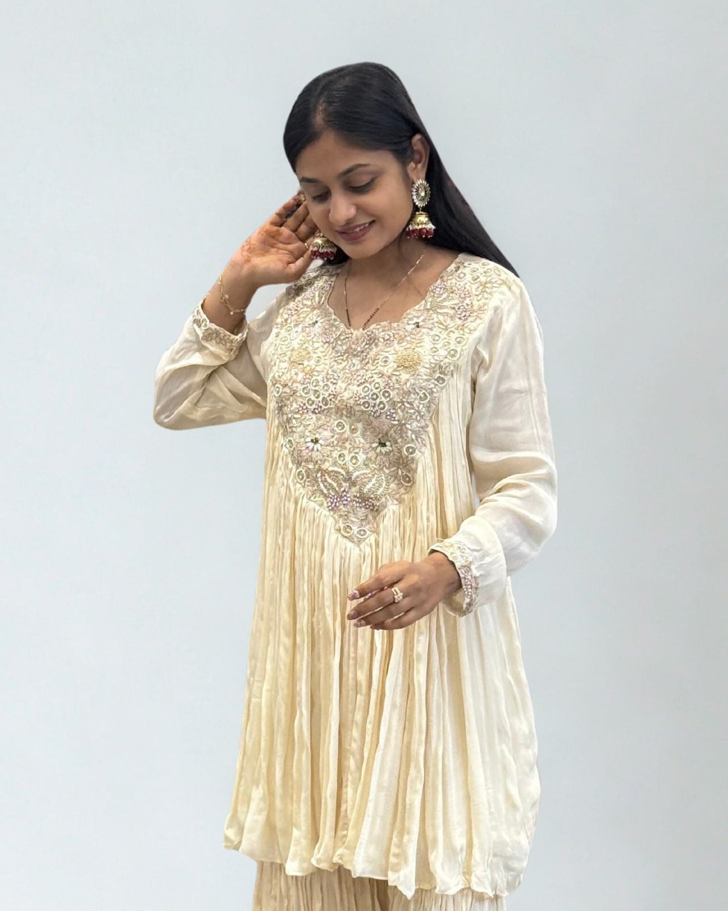 Off White Short Round Top Palazzo Set