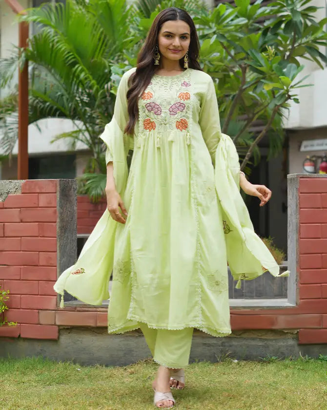 Light pista green embroidered kurta pant set with dupatta for women